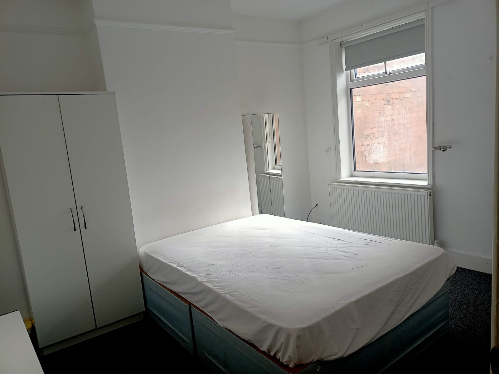 Furnished Double Rooms Near Hendon Central | Available Now